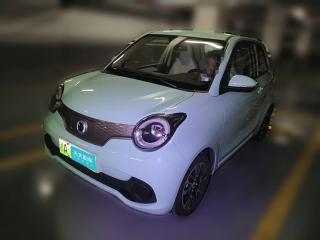 華晨新日華晨新日i032021款 318km 31.45kWh