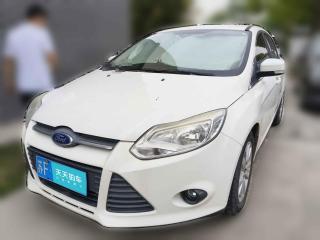 福特福克斯2012款 两厢 1.6L 自动舒适型