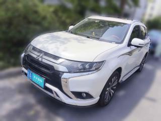 三菱歐藍德2021款 2.4L 四驅致享版 7座「上海二手車」「天天拍車」