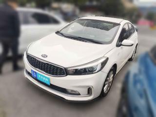 起亚起亚K32016款 1.6L 自动GL