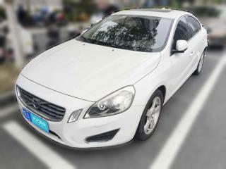 沃尔沃沃尔沃S602013款 T5 智雅版
