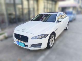 捷豹捷豹XFL2019款 XFL 2.0T 200PS 兩驅精英版