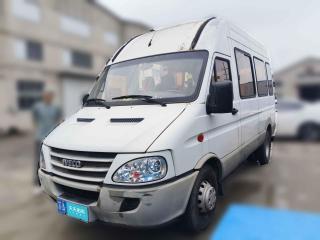 依維柯依維柯褒迪2013款 2.5T-A37 客貨兩用高頂