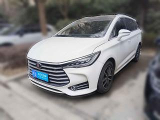 比亚迪宋MAX2017款 1.5T 自动智联精英型 7座