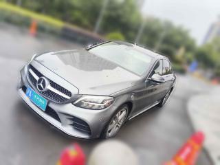 奔驰奔驰C级2020款 改款 C 260 L 运动版