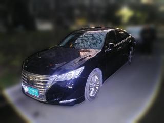 丰田皇冠2017款 2.0T 运动版