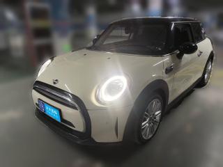 MINIMINI2022款 1.5T COOPER 经典派