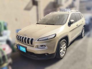 Jeep自由光2016款 2.0L 优越版