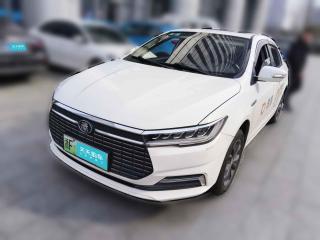 比亚迪秦新能源2019款 出行版