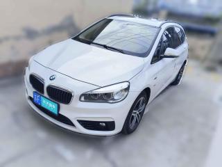 宝马宝马2系旅行车2016款 218i 运动设计套装