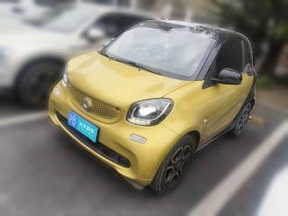 smartsmart fortwo2016款 0.9T 66千瓦硬頂先鋒版