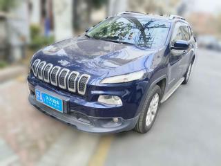 Jeep自由光2014款 2.4L 都市版