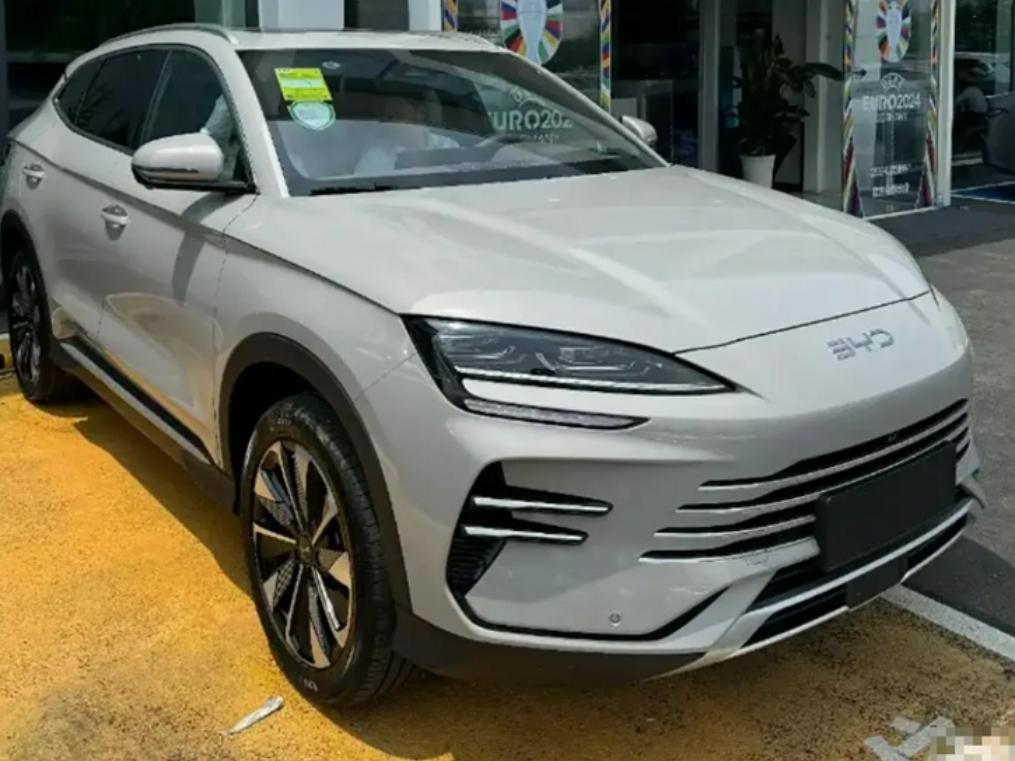 09年比亞迪f3二手車多少錢？