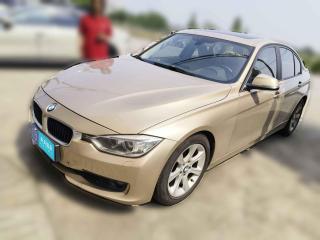 宝马宝马3系2013款 328i 运动设计套装