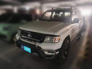 猎豹汽车猎豹Q62015款 2.4L 手动两驱精英型