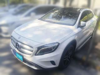 奔驰奔驰GLA2016款 GLA 220 4MATIC 时尚型