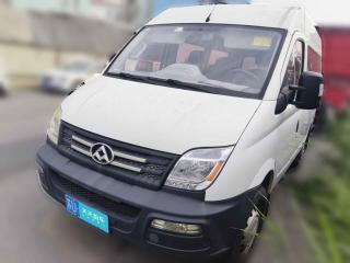 上汽大通MAXUS新途V802019款 2.5T經典款6擋手動傲運通短軸中頂5/6座