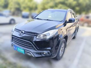 江铃驭胜S3502016款 2.4T 自动两驱柴油豪华版5座