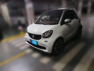 smartsmart fortwo2015款 1.0L 52千瓦硬顶激情版