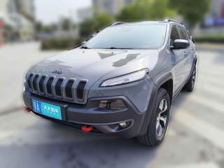 Jeep自由光2014款 3.2L 高性能版