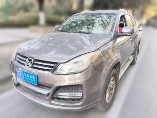 江铃驭胜S3502013款 2.4T 手动两驱柴油豪华版5座