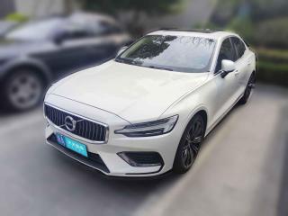 沃爾沃沃爾沃S602020款 T4 智遠豪華版