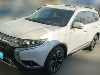 三菱歐藍德2019款 2.4L 四驅(qū)致享版 5座 國VI