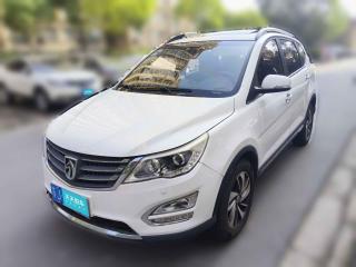 寶駿寶駿5602016款 1.8L iAMT豪華型