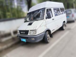 依维柯依维柯得意2017款 2.5T A35客车5-7座47Z5