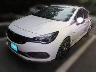 别克威朗2016款 两厢GS 20T 双离合豪情运动型