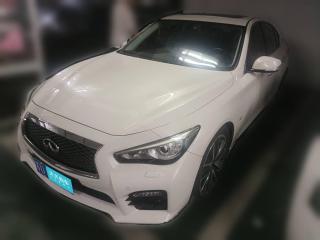 英菲尼迪英菲尼迪Q502014款 3.7L 豪華運(yùn)動(dòng)版