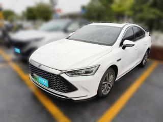 比亞迪秦PLUS2023款 冠軍版 DM-i 120KM領先型