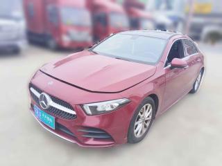 奔馳奔馳A級2020款 改款 A 200 L 運動轎車時尚型