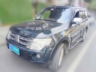 三菱帕杰羅2014款 3.0L 精英超越版