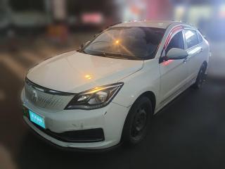 東風風神東風風神E702020款 500 超享版