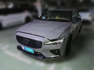 沃爾沃沃爾沃S602022款 B4 智遠運動版