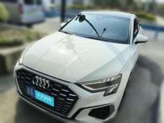 奥迪奥迪A32023款 改款 A3L Limousine 35 TFSI 时尚运动型