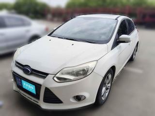 福特福克斯2012款 两厢 1.6L 自动风尚型