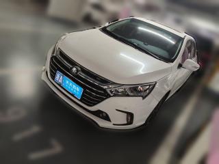 比亚迪秦新能源2017款 1.5T 尊贵型