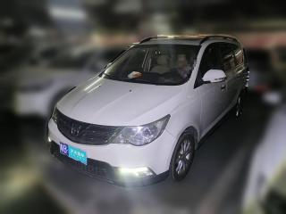 宝骏宝骏7302015款 1.8L 手动豪华导航ESP版 7座