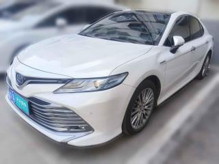 丰田凯美瑞2018款 双擎 2.5HQ 旗舰版