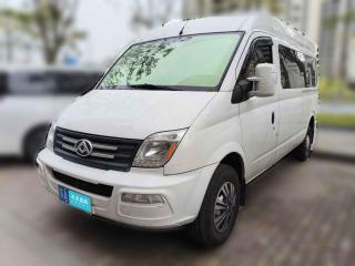 上汽大通MAXUS新途V802023款 2.0T AMT經典傲運通動力版長軸中頂6/7/8/9座