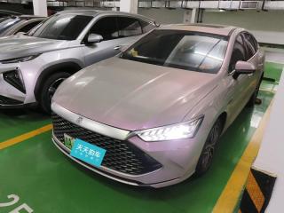 比亞迪秦PLUS2021款 DM-i 120KM 尊貴型