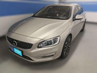 沃爾沃沃爾沃S602018款 S60L T4 智遠進取版