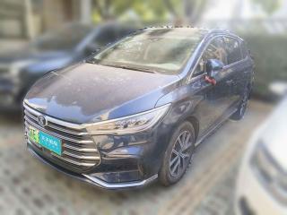 比亞迪宋MAX新能源2022款 DM-i 105KM 旗艦型