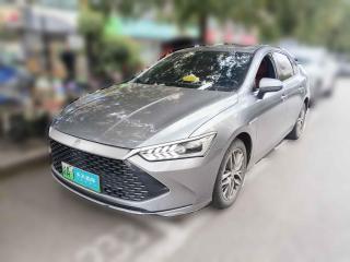 比亞迪秦PLUS2021款 DM-i 120KM 尊貴型