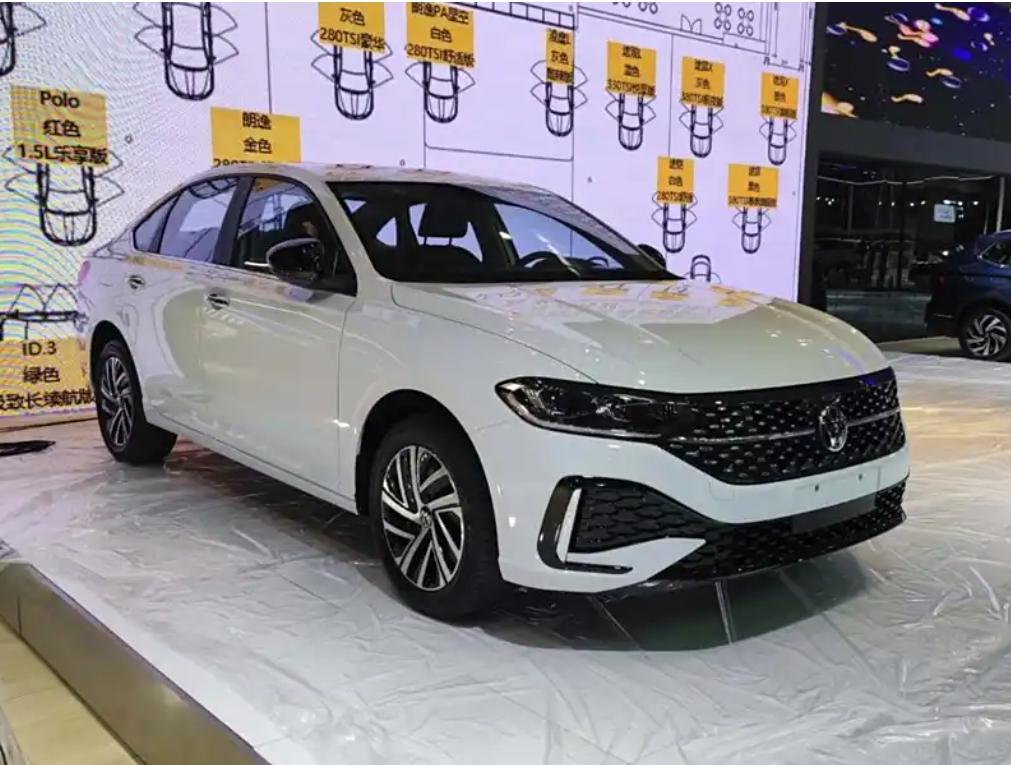 大眾朗逸車(chē)重多少噸？影響因素與性能關(guān)系