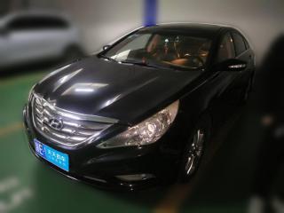 现代索纳塔2013款 2.0L 自动豪华版