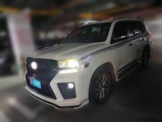 丰田兰德酷路泽2015款 4.0L V6 中东低配版