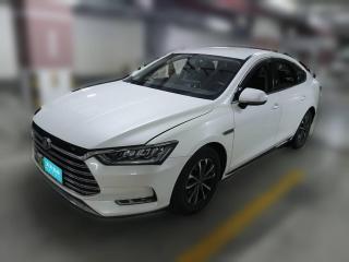 比亚迪秦Pro新能源2018款 DM 1.5TI 自动智联锐动型